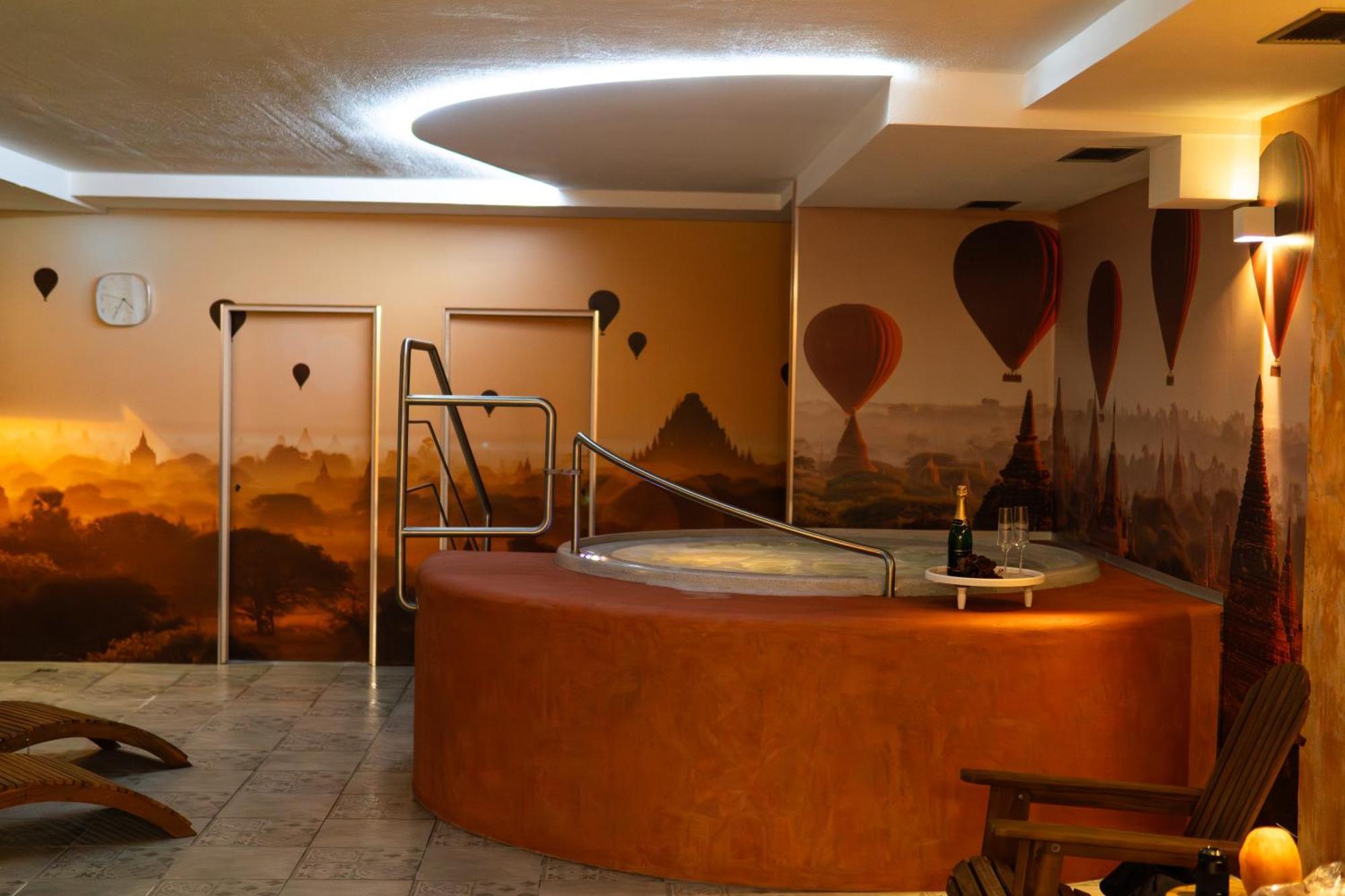 Wellness Hotel - Viktorka, Herecky Dum Ческа-Скалице Экстерьер фото